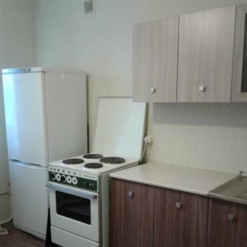 Сдается 1-комнатная квартира, 46 м²