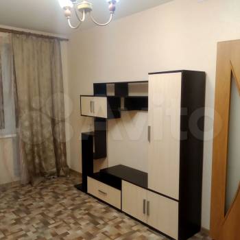 Сдается 1-комнатная квартира, 37 м²