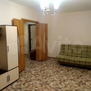 Сдается 1-комнатная квартира, 37 м²