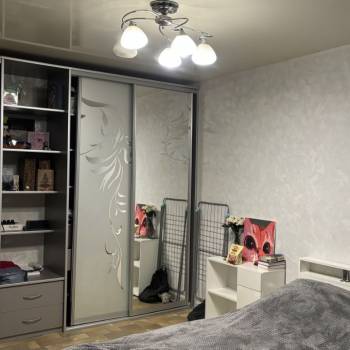 Продается 1-комнатная квартира, 32 м²