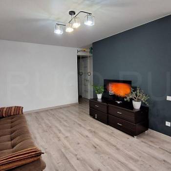 Продается 3-х комнатная квартира, 61 м²