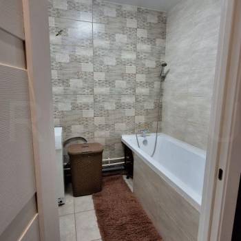 Продается 3-х комнатная квартира, 61 м²