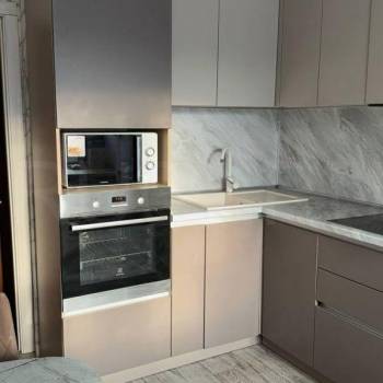 Продается 2-х комнатная квартира, 61 м²