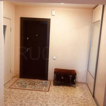 Продается 1-комнатная квартира, 66 м²