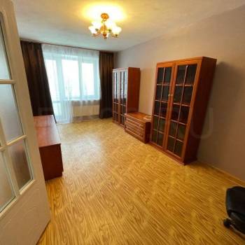 Продается 1-комнатная квартира, 40 м²