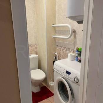 Продается 1-комнатная квартира, 40 м²