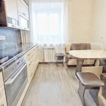Сдается 1-комнатная квартира, 40 м²