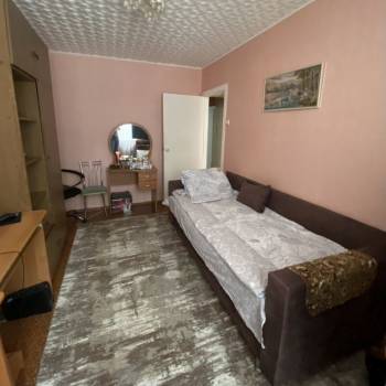 Продается 3-х комнатная квартира, 64 м²