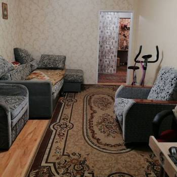 Продается 1-комнатная квартира, 43 м²