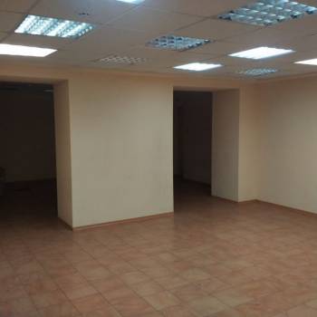 Сдается Нежилое помещение, 100 м²