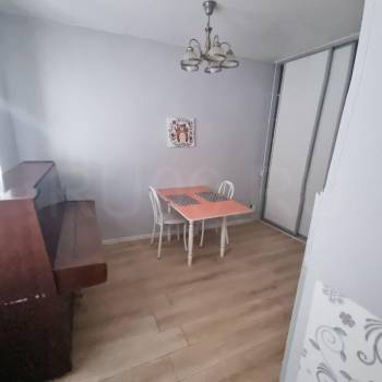 Сдается Многокомнатная квартира, 100 м²