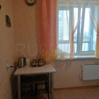 Сдается 1-комнатная квартира, 36 м²