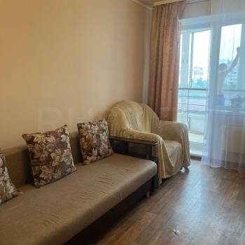 Сдается 1-комнатная квартира, 39 м²