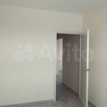 Продается 1-комнатная квартира, 50 м²