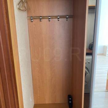 Продается 1-комнатная квартира, 35 м²