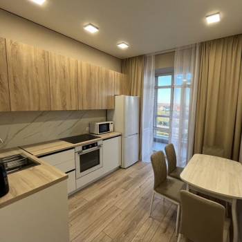 Сдается 1-комнатная квартира, 37 м²