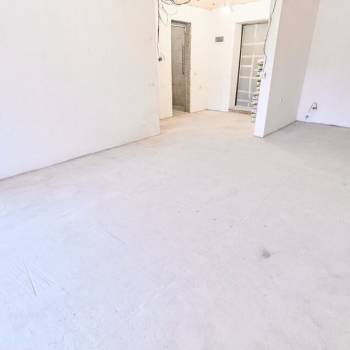 Продается 1-комнатная квартира, 55 м²