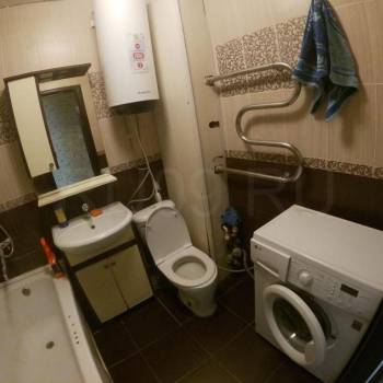 Продается 1-комнатная квартира, 36 м²