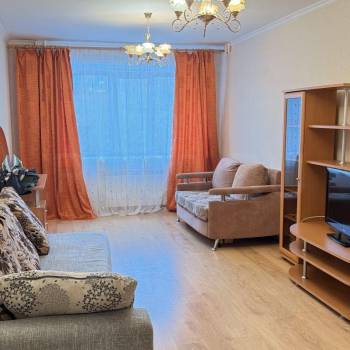 Сдается 1-комнатная квартира, 50 м²