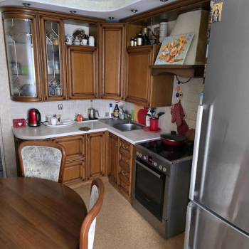 Продается Многокомнатная квартира, 70 м²