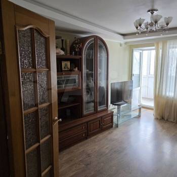 Продается Многокомнатная квартира, 70 м²