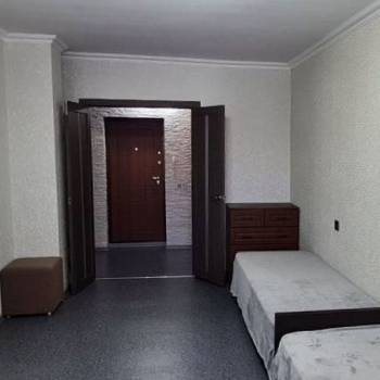 Продается 1-комнатная квартира, 44 м²