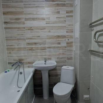 Продается 1-комнатная квартира, 36 м²