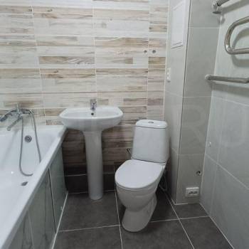 Продается 1-комнатная квартира, 36 м²