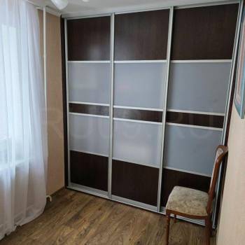 Продается Многокомнатная квартира, 70 м²