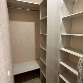 Продается 1-комнатная квартира, 34 м²