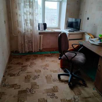 Продается 1-комнатная квартира, 42 м²