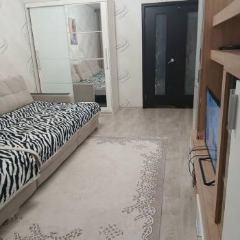 Продается 3-х комнатная квартира, 77 м²