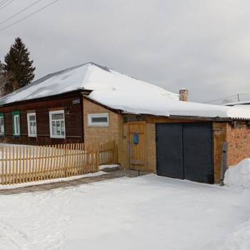 Продается Многокомнатная квартира, 64 м²