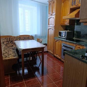Сдается Многокомнатная квартира, 71 м²