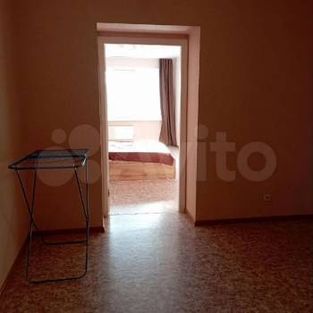 Продается 1-комнатная квартира, 48,9 м²