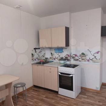 Сдается 1-комнатная квартира, 27 м²