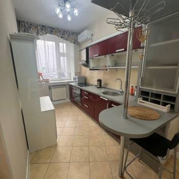 Продается 2-х комнатная квартира, 52 м²