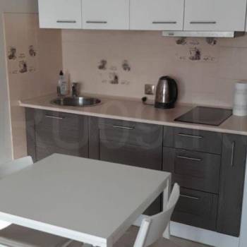 Продается 1-комнатная квартира, 30 м²