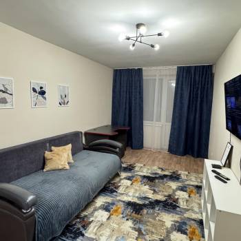 Сдается 2-х комнатная квартира, 42 м²