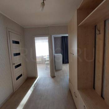 Сдается 1-комнатная квартира, 38 м²