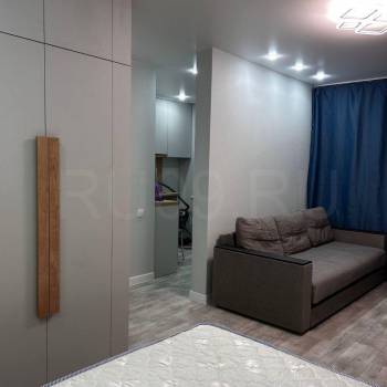Продается 1-комнатная квартира, 32 м²