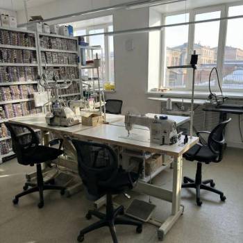 Сдается Нежилое помещение, 300 м²