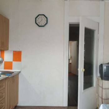 Продается Многокомнатная квартира, 77,4 м²