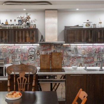 Продается 1-комнатная квартира, 54 м²