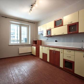 Продается 2-х комнатная квартира, 58 м²