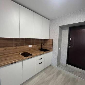 Продается 1-комнатная квартира, 18 м²