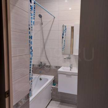 Продается 1-комнатная квартира, 39 м²