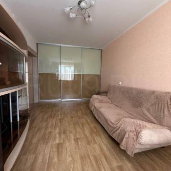 Продается 2-х комнатная квартира, 56 м²