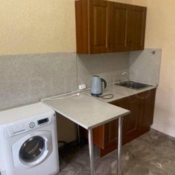 Продается 1-комнатная квартира, 18 м²