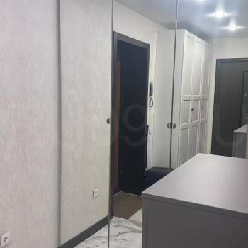 Продается 1-комнатная квартира, 51 м²